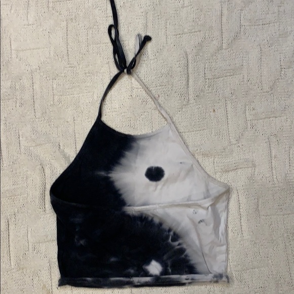 Yin Yang Halter Top! - Picture 2 of 3
